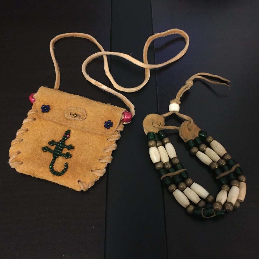 Vtg Authentic First Nations Bone Bracelet Beaded Leather Pouch Set Indigenous